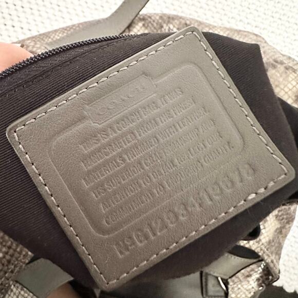 Coach Maggie Python Madison Embossed Leather Beige Grey Snake Shoulder Bag Hobo - Picture 9 of 10